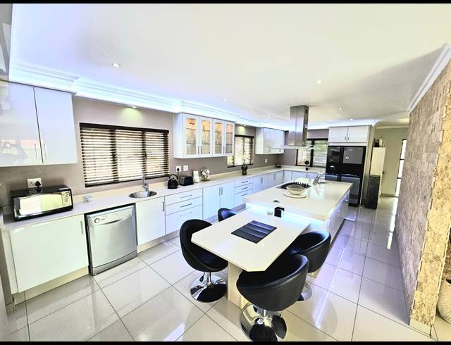 4 BEDROOM HOUSE FOR SALE IN PRESTONDALE